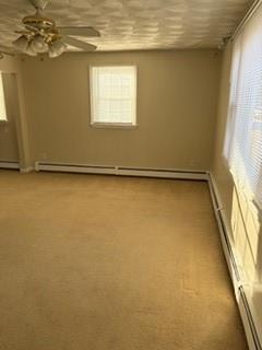 Foto del edificio - 22 Laurel Ln