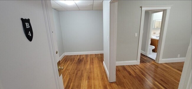 Foto del edificio - 121-123 Hawthorne St