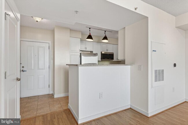 Building Photo - 555 Massachusetts Ave NW