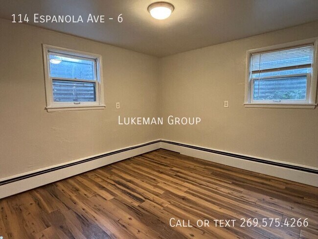 Foto del edificio - 114 Espanola Ave
