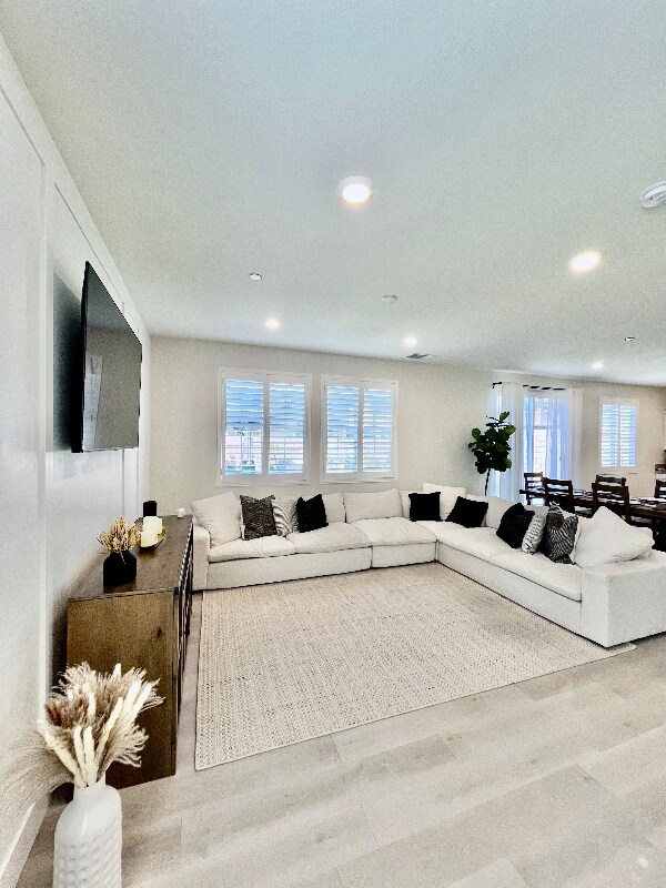 Foto del edificio - 5020 River Ash Way