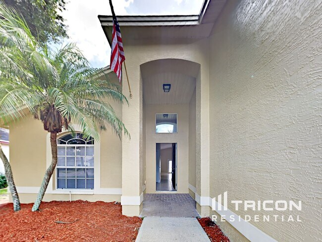 Building Photo - 1900 Kettler Drive Lutz FL