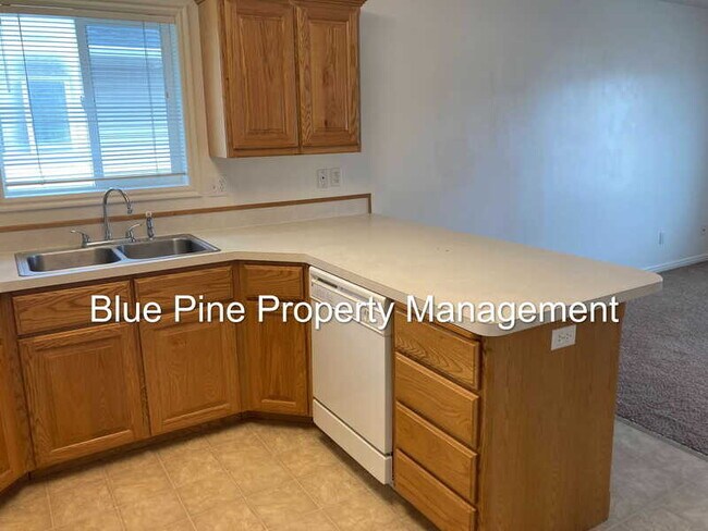 Foto del edificio - 3144 Chasewood Drive