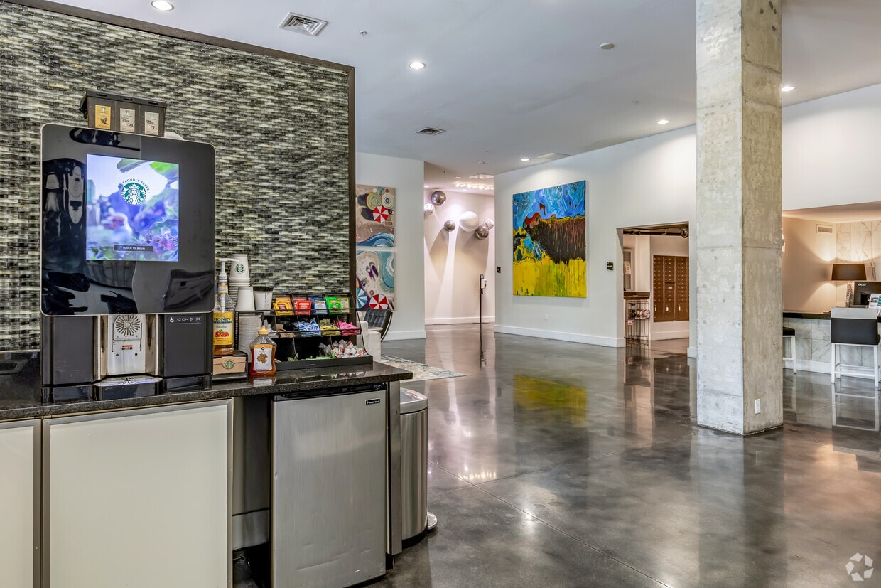 One Palm - 201 S Palm Ave Sarasota, FL 34236 | Apartments.com