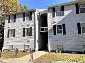 Primary Photo - 30 Lexington Hills Rd