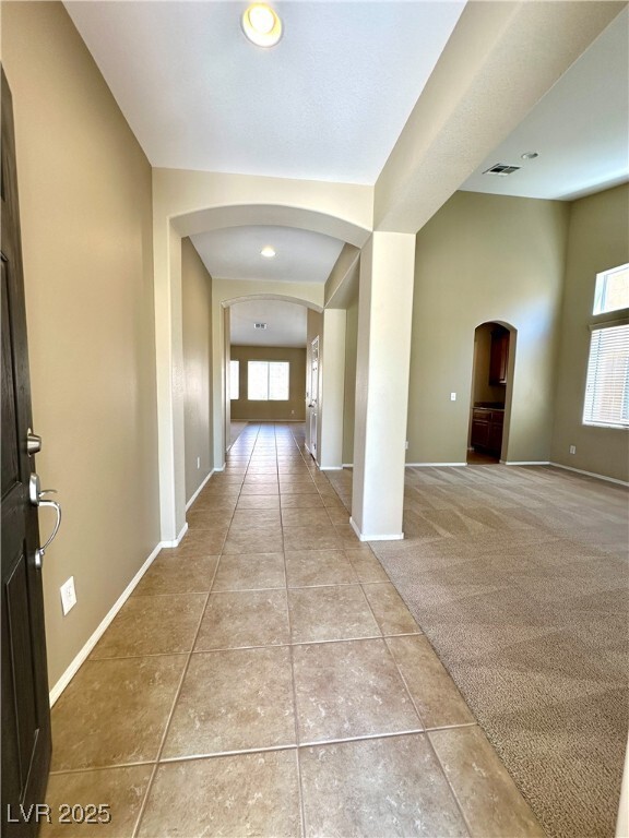 Building Photo - 8686 Bolton Ct