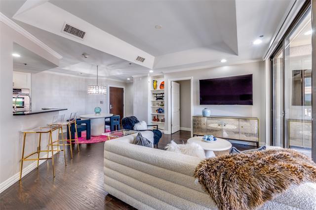 Foto del edificio - 5909 Luther Ln
