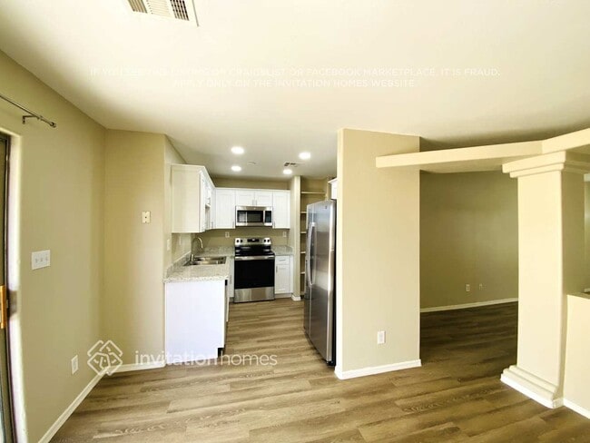 Foto del edificio - 250 Dakota St