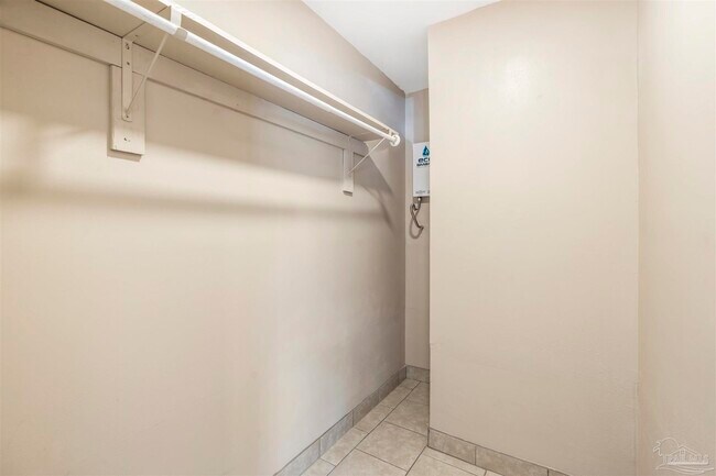Foto del edificio - 6366 W Fairfield Dr