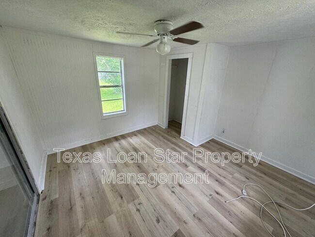 Foto del edificio - 601 N Franklin Ave