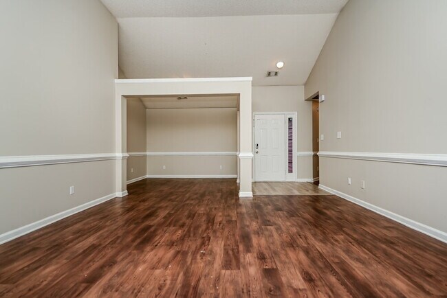 Building Photo - 7039 Biscayne