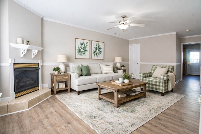 Foto del edificio - 2 Bedroom 2.5 Bathroom Townhome
