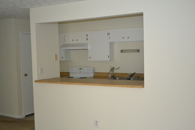 Foto del edificio - 608 Jupiter Hills Ct