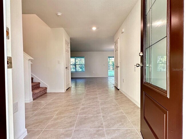 Building Photo - 2872 Sanctuary Dr