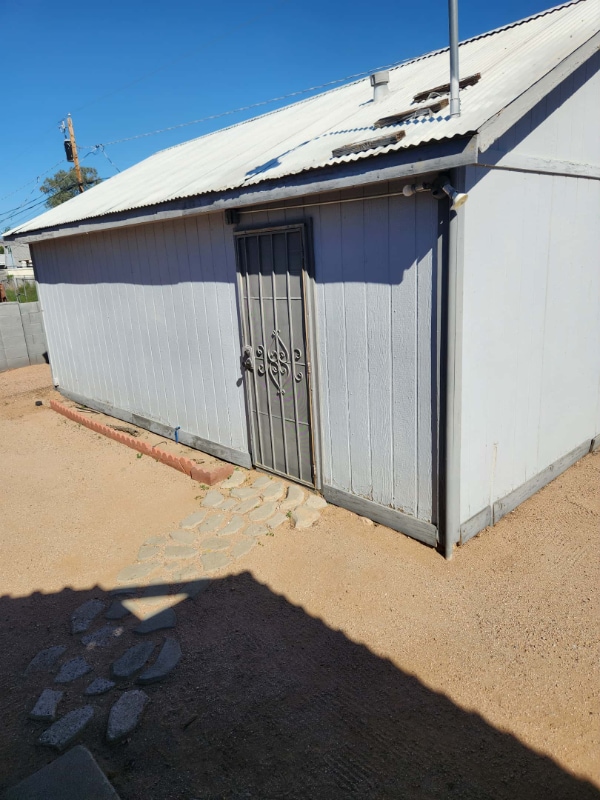 Building Photo - 425 S 98th Pl