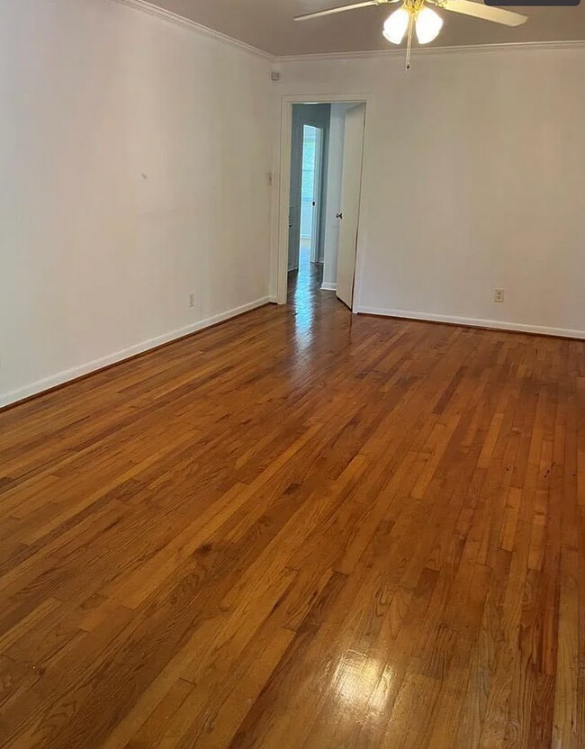 Foto del edificio - 4 bedroom house