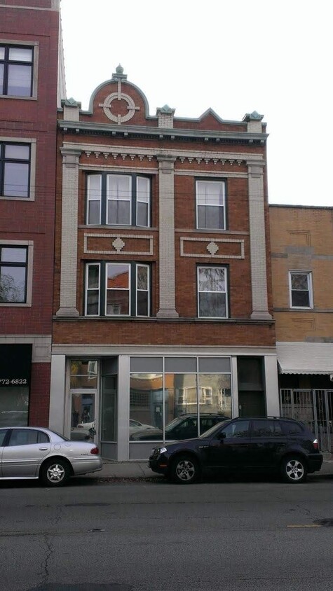 Photo - 2251 W North Ave (Chicago, IL)