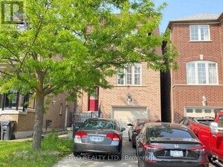 Building Photo - 33 Caranci Crescent