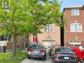Building Photo - 33 Caranci Crescent