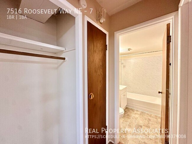 Foto del edificio - 7516 Roosevelt Way NE