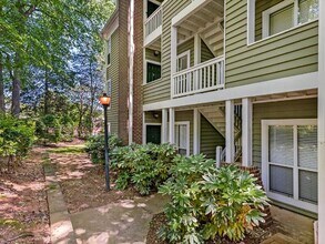 Building Photo - 2506 Cranbrook Ln