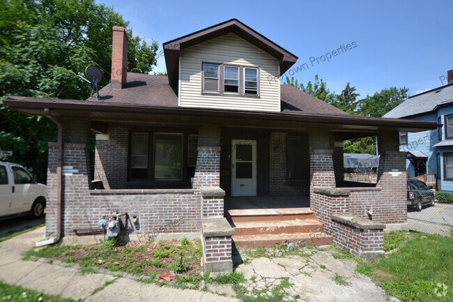 Building Photo - 1015 Richards St