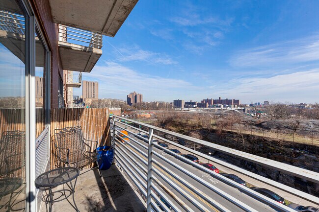 Building Photo - 2360 Amsterdam Ave