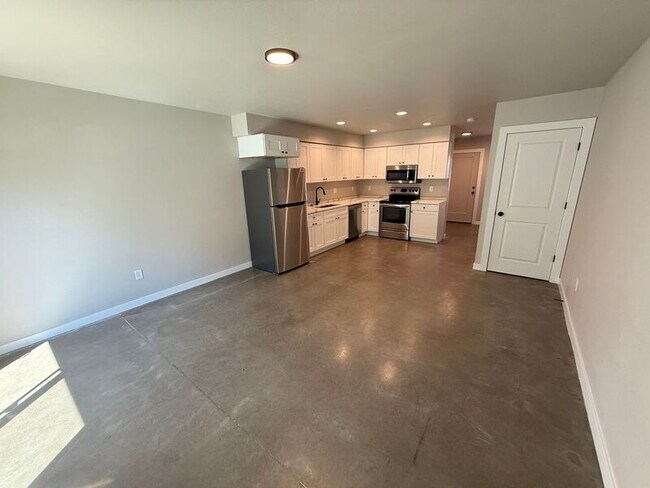 Foto del edificio - 2901 Waverly Dr SE