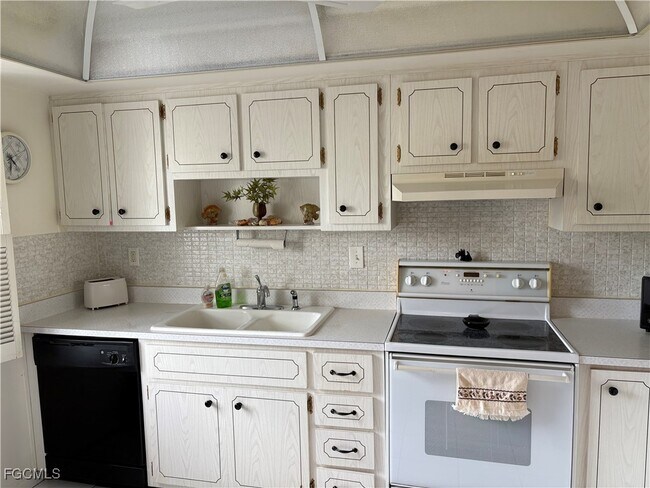 Foto del edificio - 1830 Brantley Rd