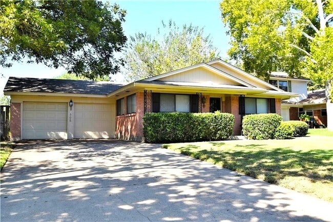Foto del edificio - 508 Worcester Way