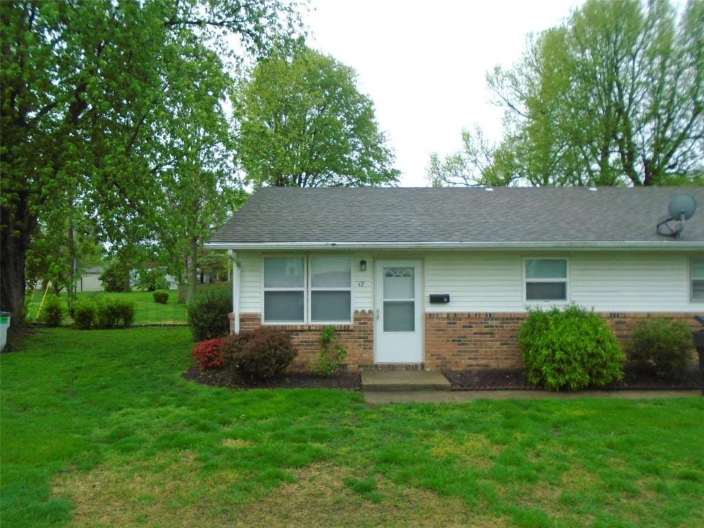 Primary Photo - 42 Eastland Dr