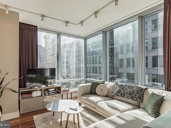 Foto del edificio - 1414 S Penn Square