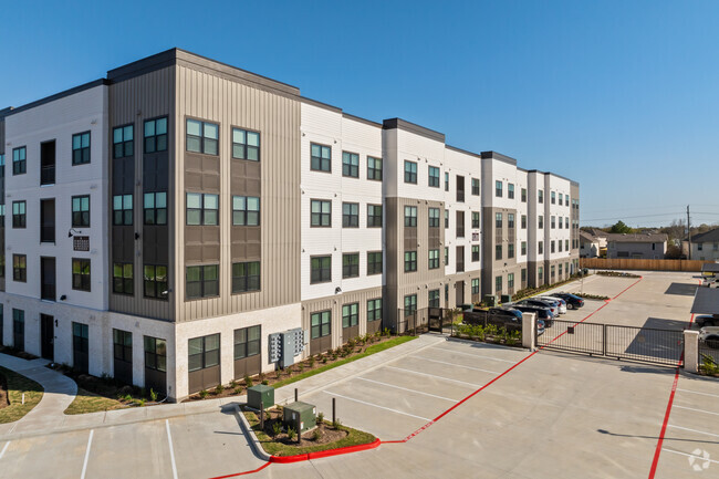 Building Photo - Prose Canopy
