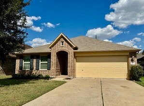 Building Photo - 21914 Cascade Hollow Ln