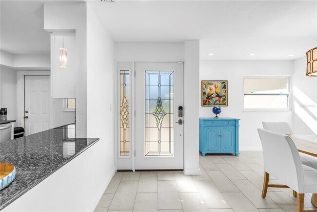 Foto del edificio - 111 Whispering Sands Cir