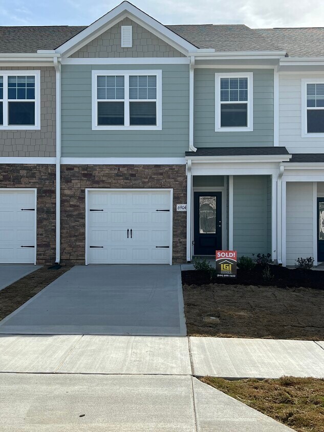 6904 Outfall Point Ln, Brentwood, NC 27616 Townhouse for Rent in