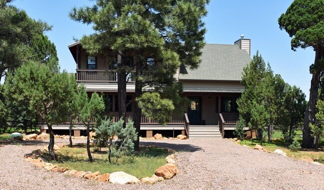 Building Photo - 3421 Whistler's Circle