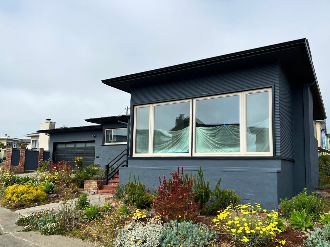 Foto principal - 2 Maywood Ave