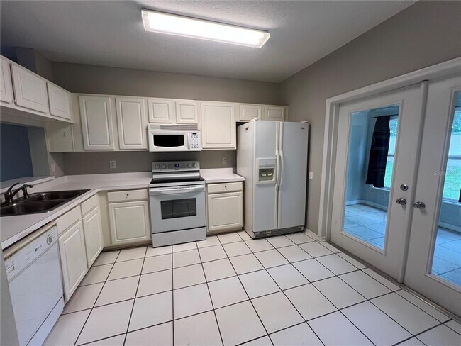 Foto del edificio - 2278 Lake Woodberry Cir