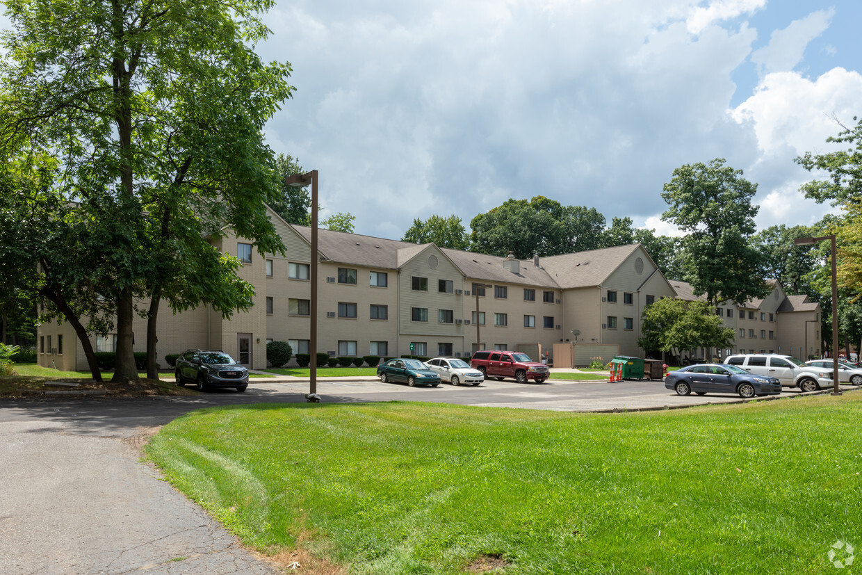 Foto del edificio - Theresa Maxis Apartments