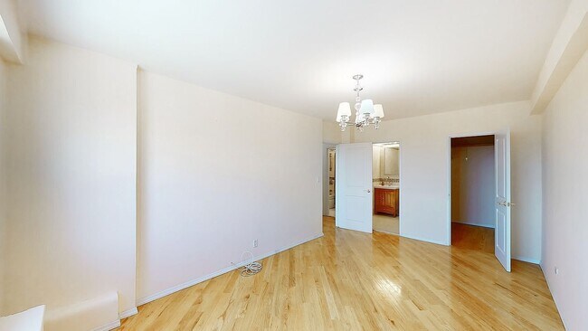 Foto del edificio - 2930 W 5th St