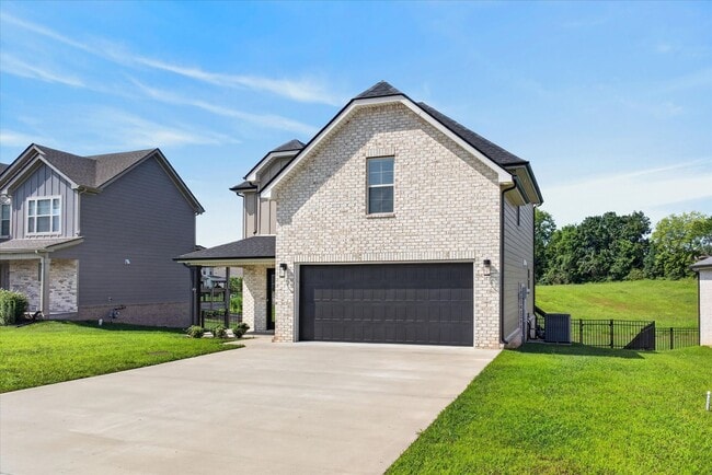 Building Photo - 393 Frontier Dr