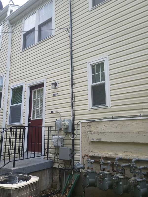 Building Photo - 6902 Hawthorne St