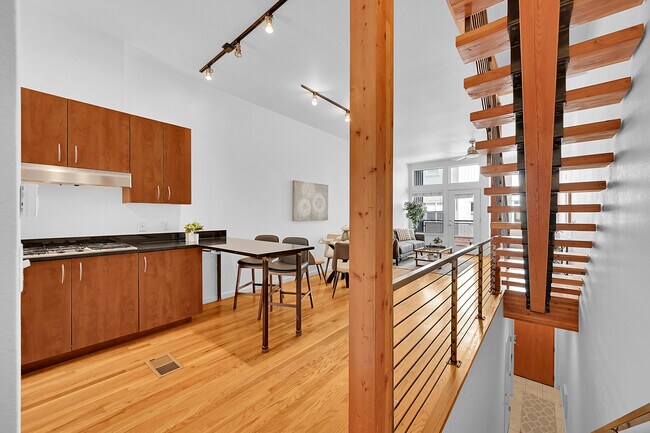 Foto del edificio - 2680 Blake St