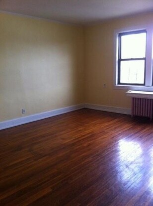 Living Room - 2 Stonelea Pl