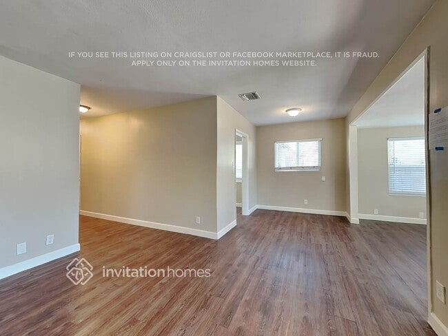 Building Photo - 6952 Donna Ave