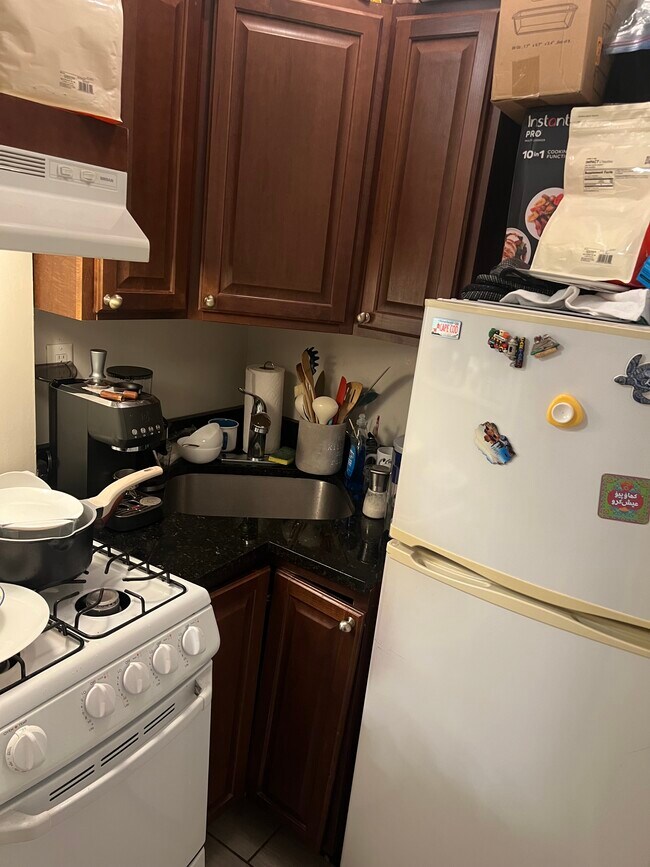 Foto del edificio - 38 Hemenway St