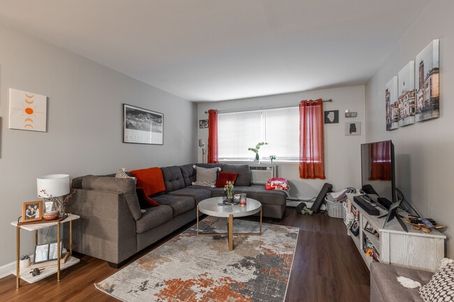 Foto del edificio - 607 W Wrightwood Ave