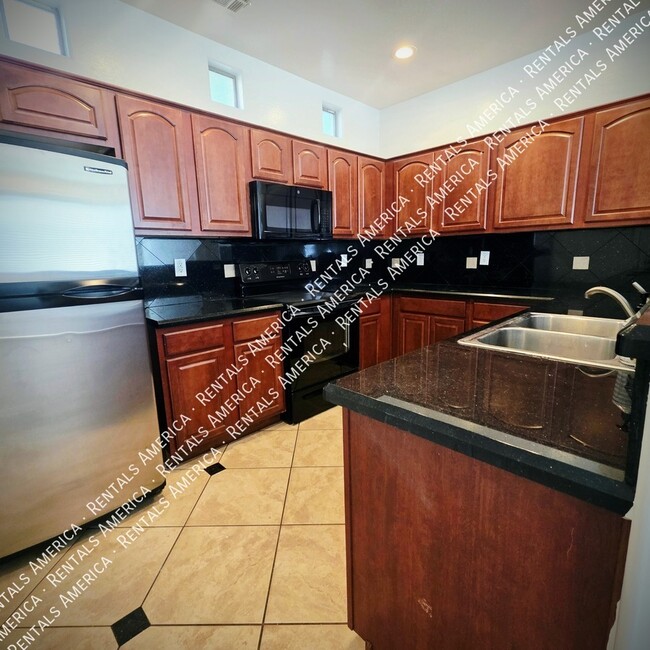 Building Photo - 2715 S Cupertino Dr