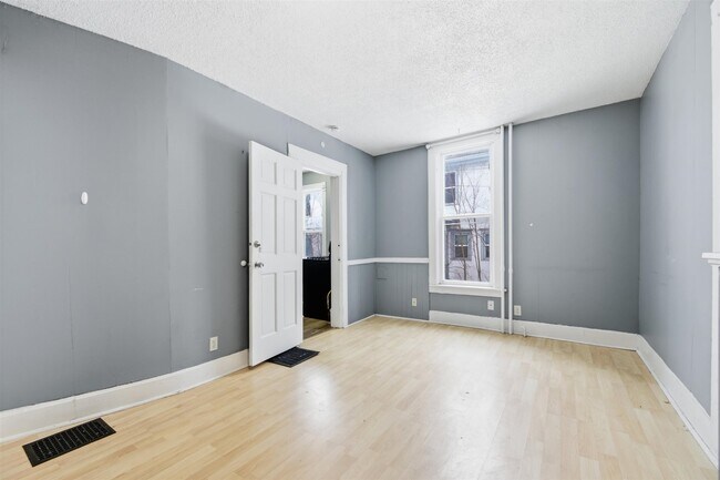 Foto del edificio - 516 5th Ave SE